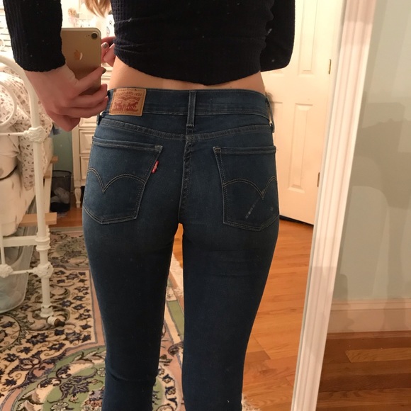 levi’s 701 medium washed jeans - Picture 3 of 8